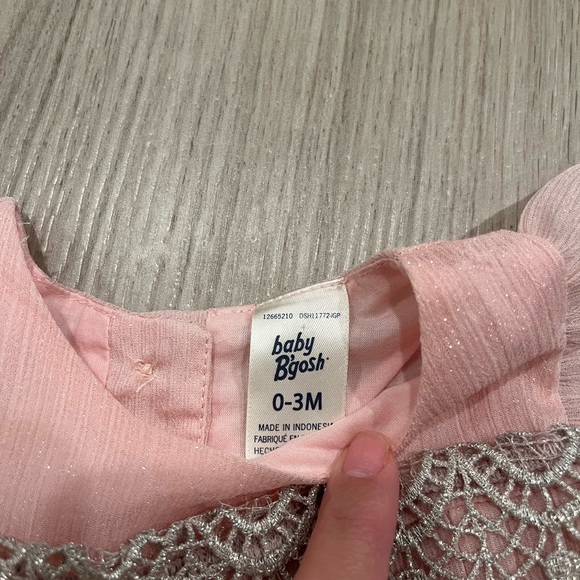 4 for $20 Baby b’gosh 0-3 months dress - Picture 3 of 7